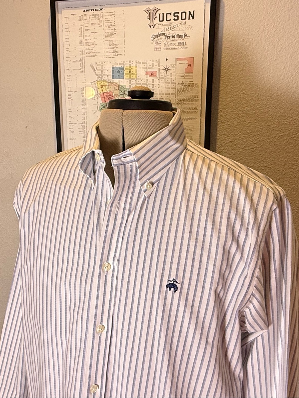 Brooks Brothers Regular Fit L Blue White Stripe Non-Iron Button-Down Shirt